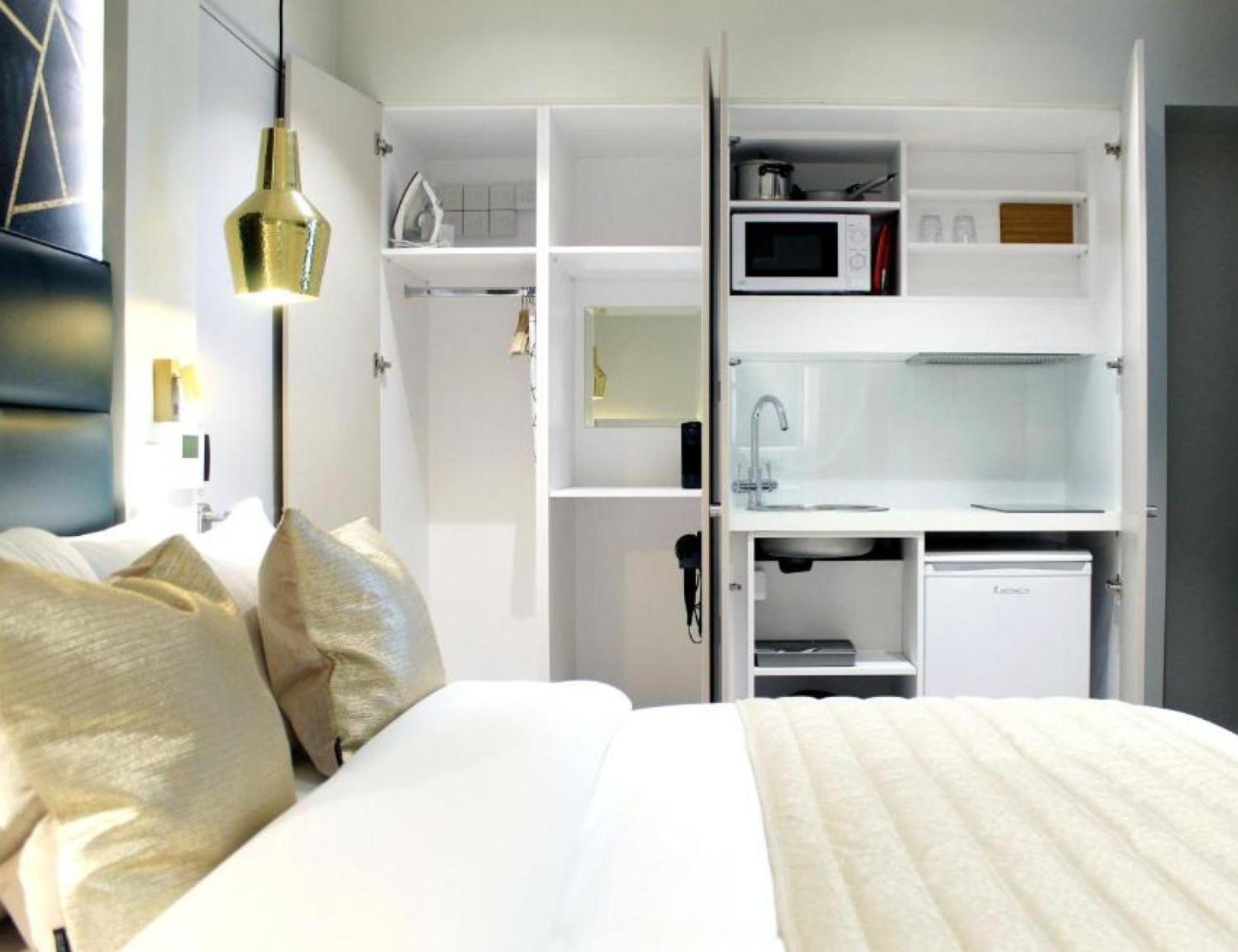Apart-hotel Nox Golders 4*
